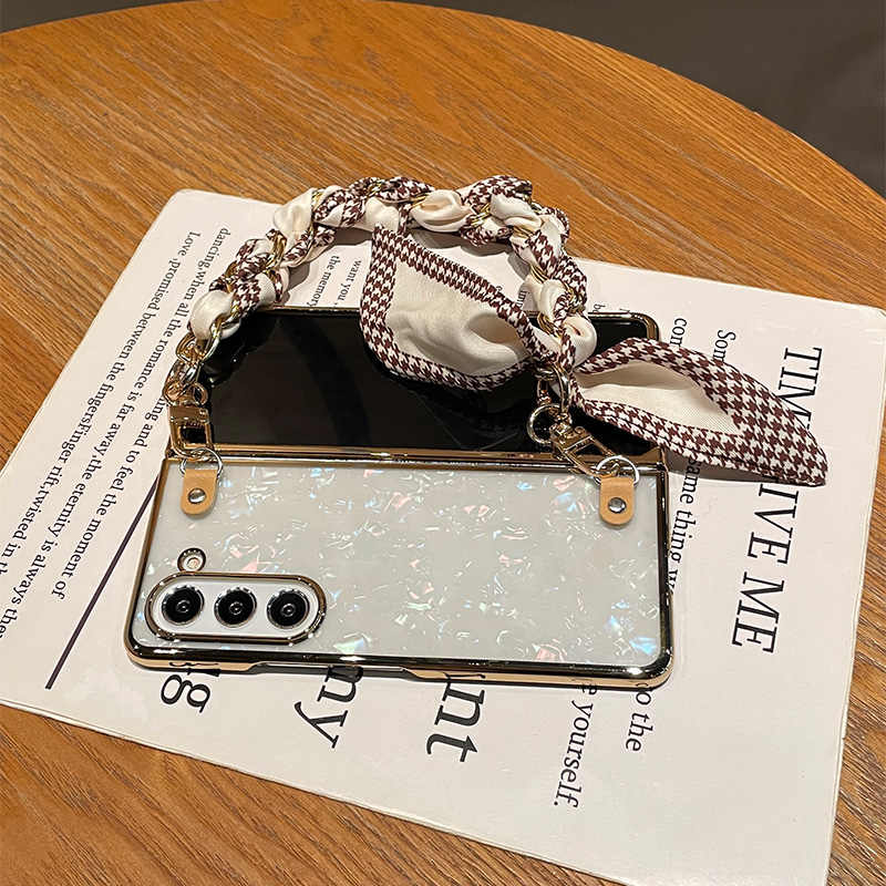 Chic Houndstooth Chain Case for Samsung Galaxy Z Fold 6/5/4