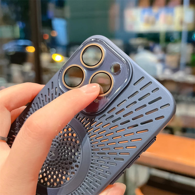 Luxury Magnetic Wireless Charging Case for iPhone 15