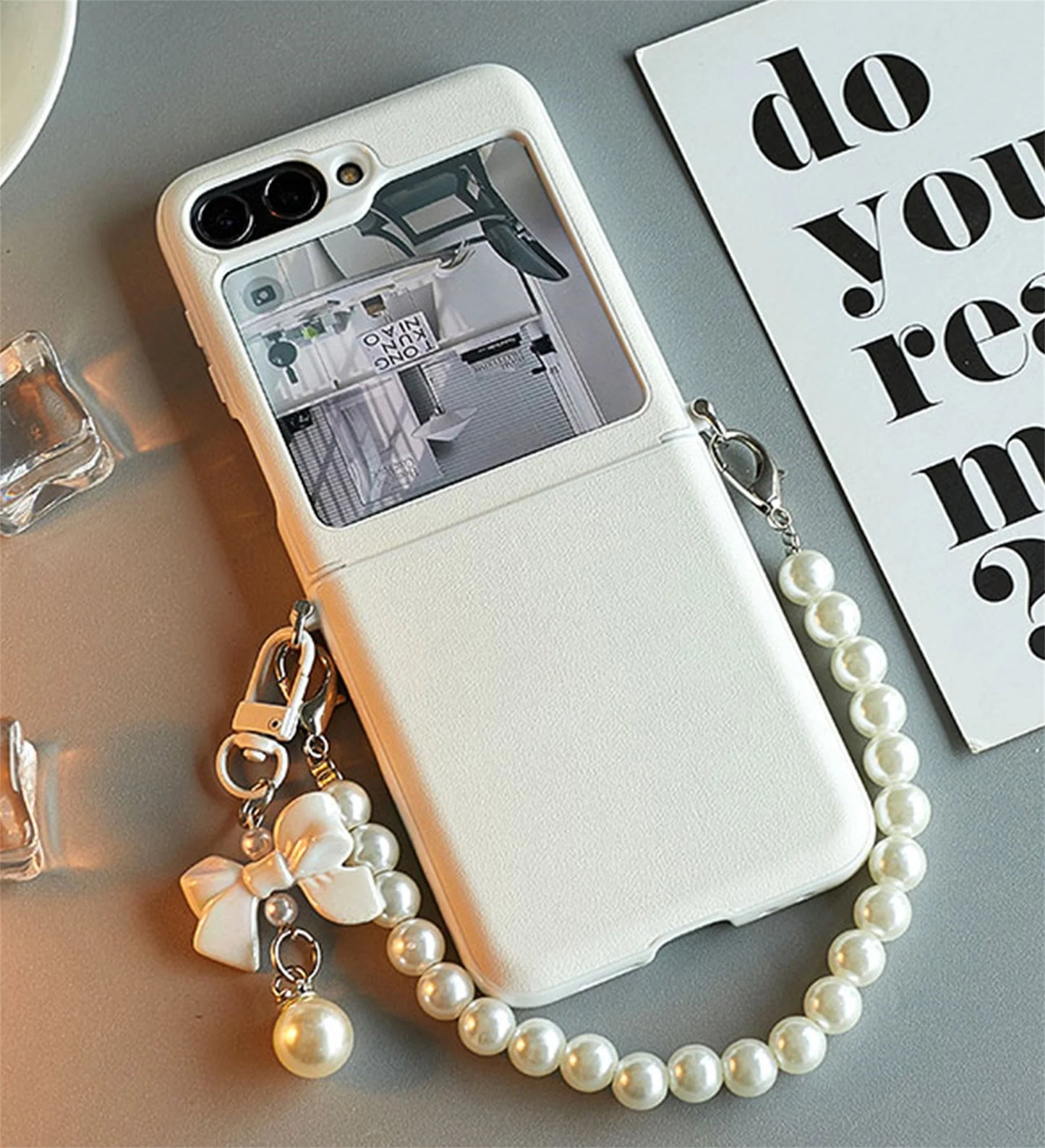 Korean ins Retro White Bow Pendant Pearl Bracelet Phone Case for Galaxy Z Flip