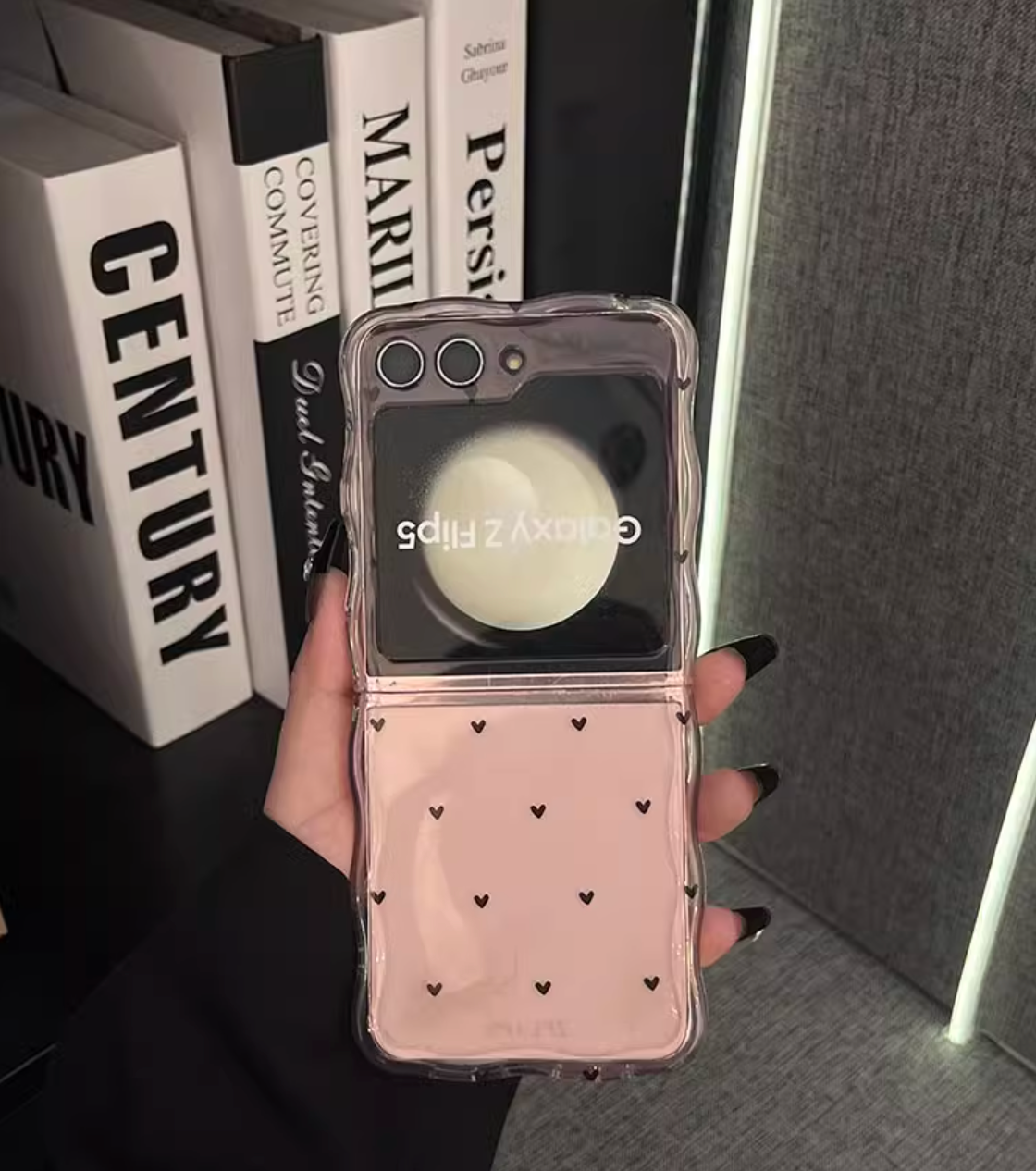 Cute little love suitable for Samsung Z Flip5