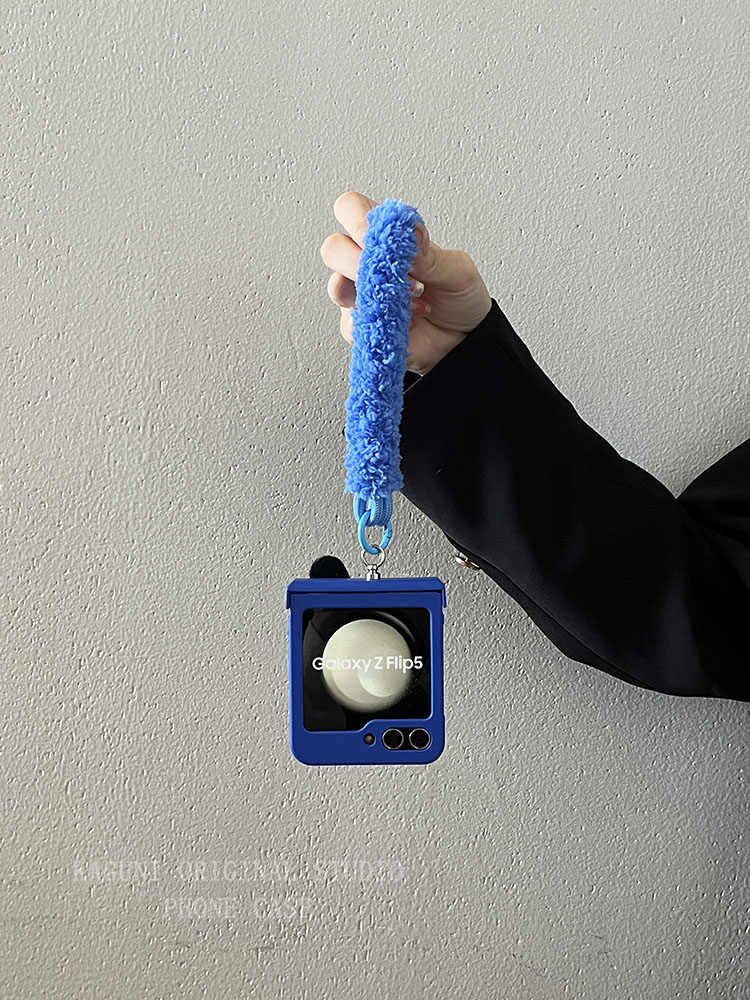 Puppy Plush Hand Rope Case For Samsung Galaxy Z Flip 5/Z Flip 6/Z Flip 4